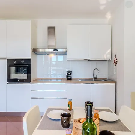 Alborella By Interhome شقة *